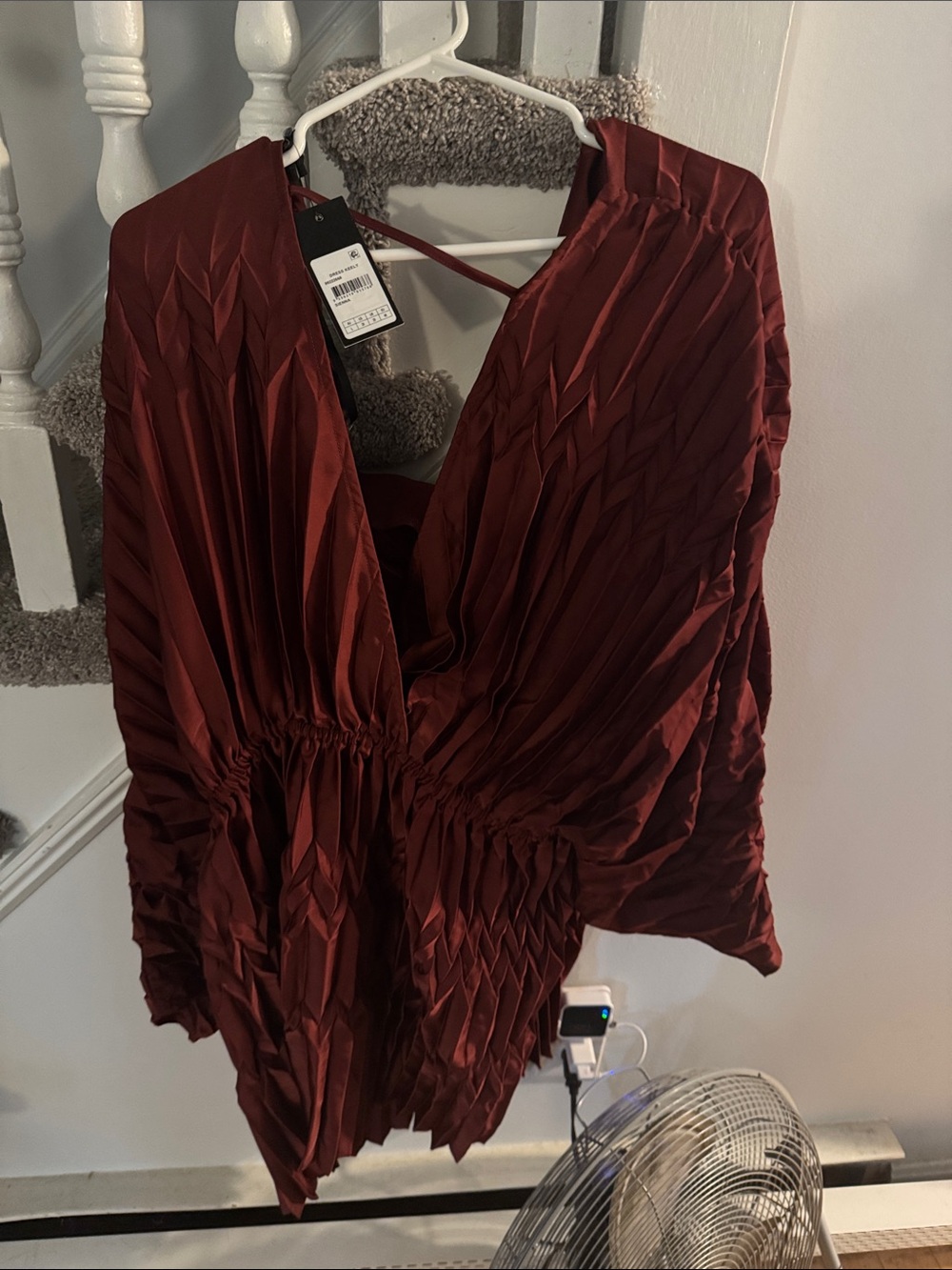 City Chic Rust Pleated V-Neck Long Sleeve Dress - Picture 3 of 4